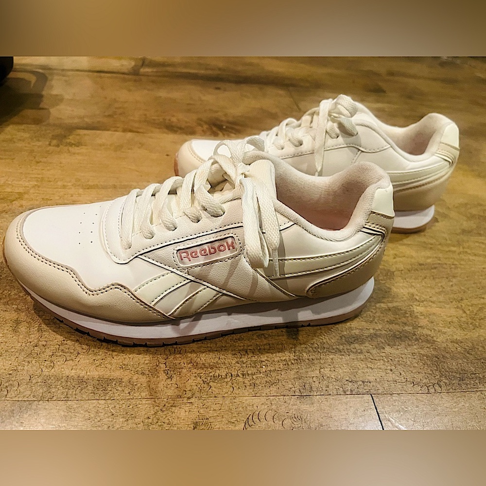 Reebok Women’s Classic Leather Sneaker